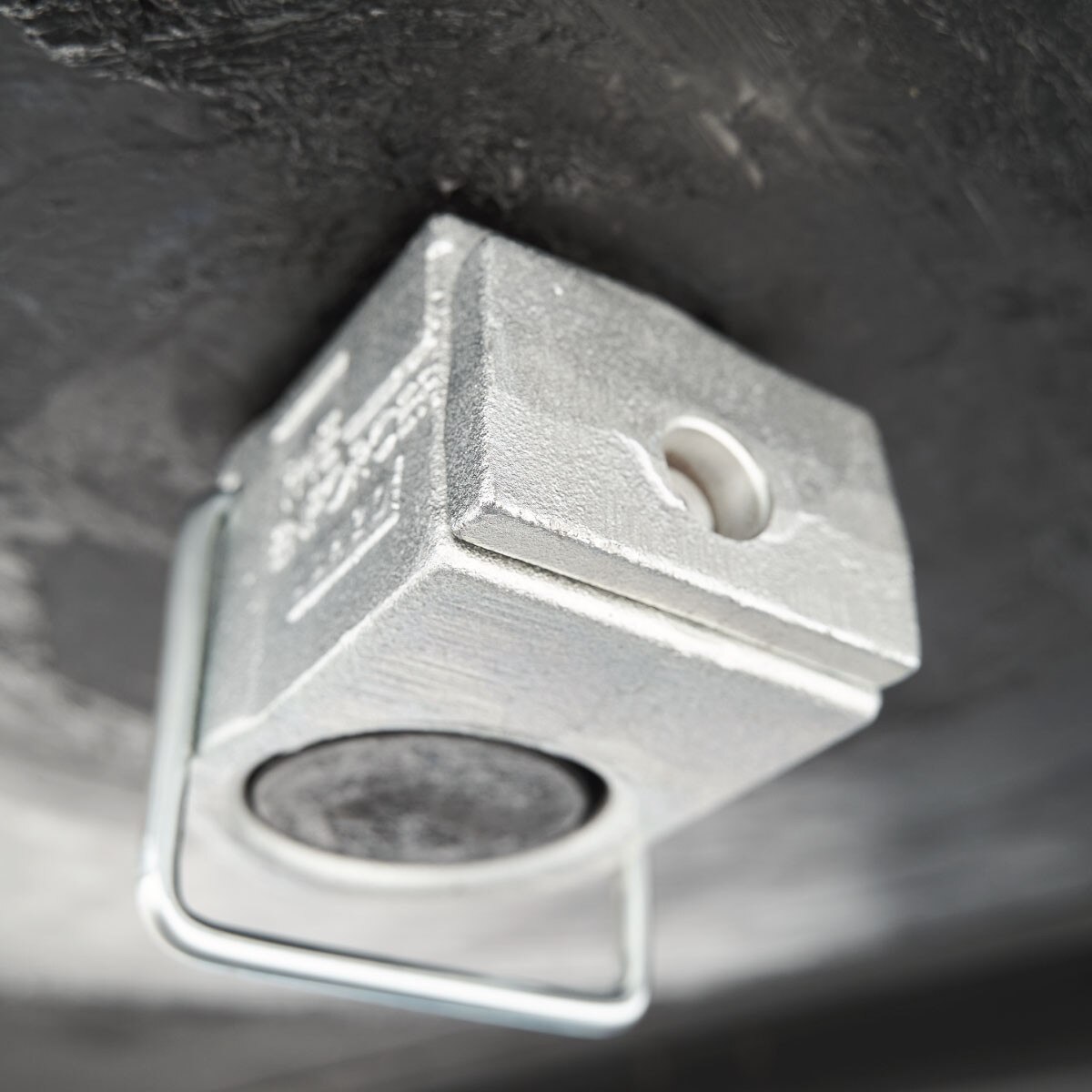 Heavy Duty King Pin Lock